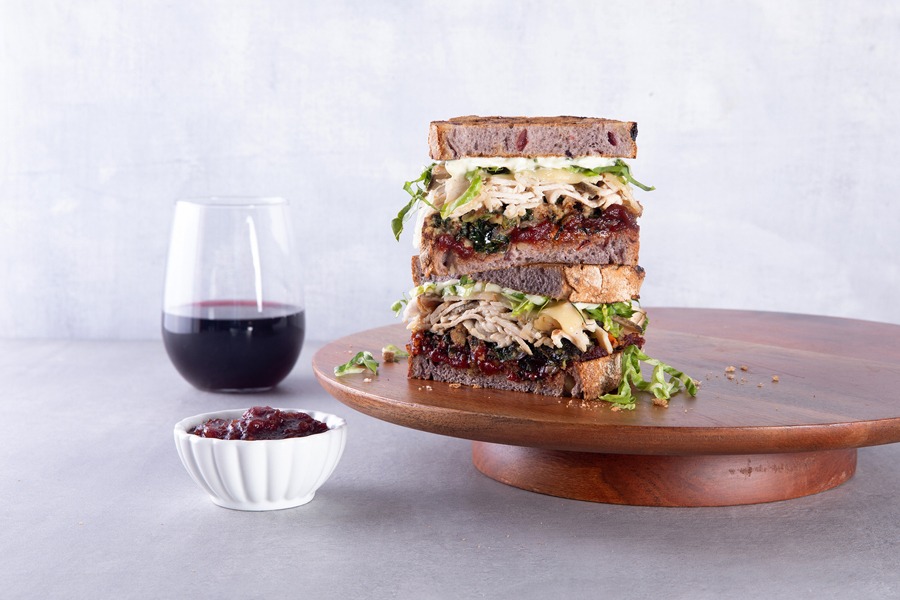 Chef’s Pick & Holiday Giving at Mendocino Farms
